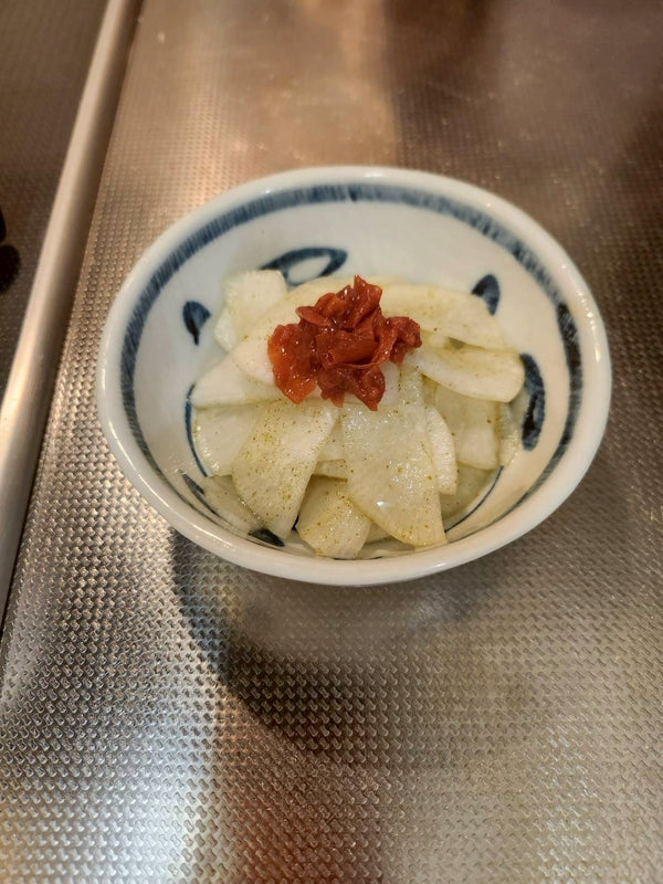 大根と梅肉和え